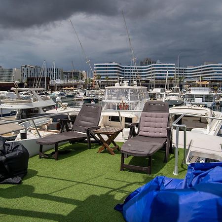 Habitacion Marineria Boat Aloha برشلونة المظهر الخارجي الصورة