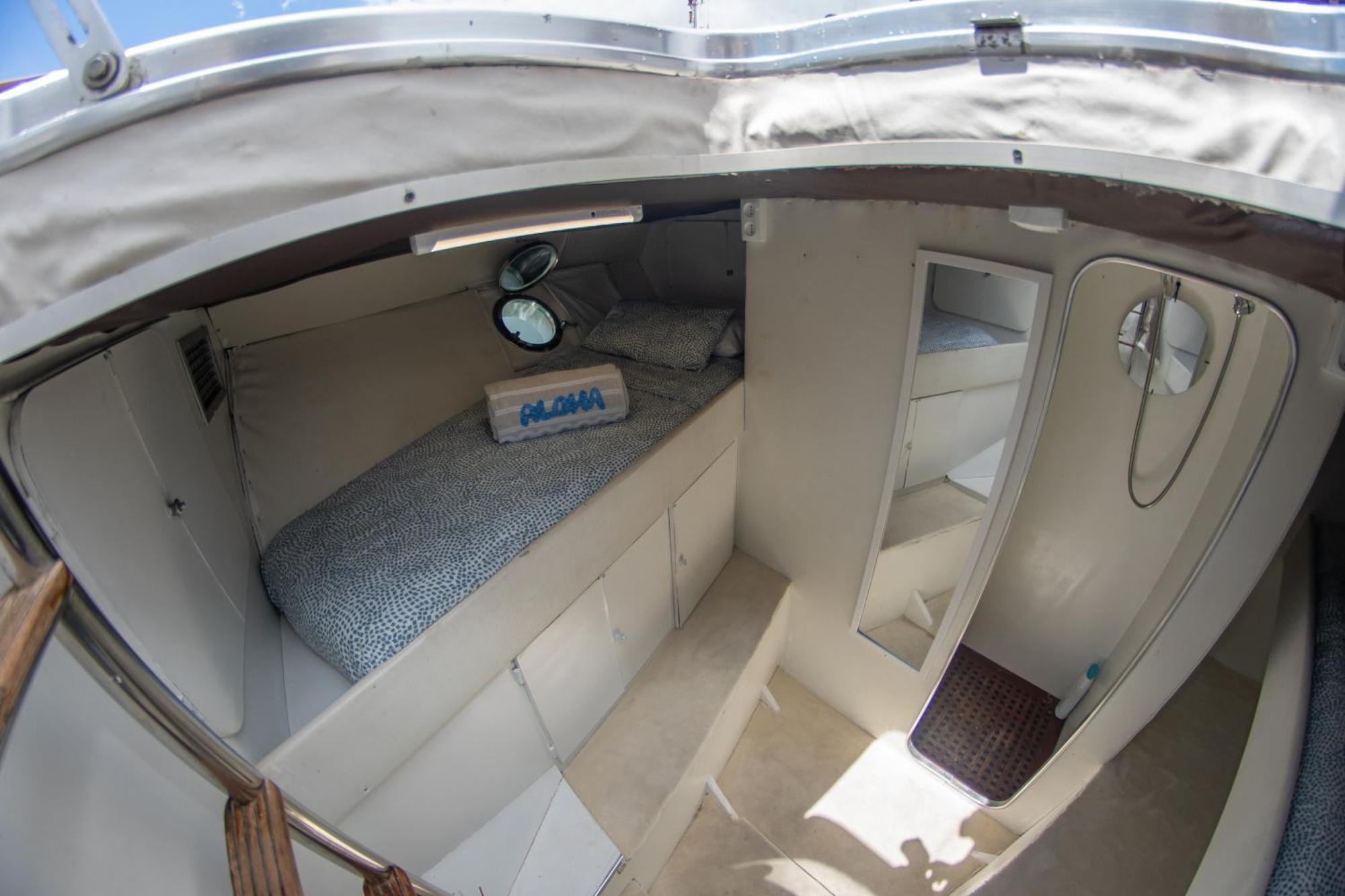 Habitacion Marineria Boat Aloha برشلونة المظهر الخارجي الصورة
